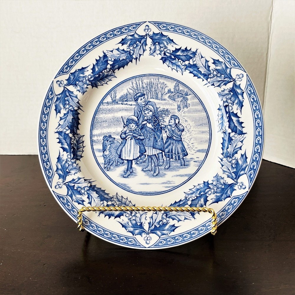 Spode Victorian Children Luncheon Plate Gathering Mistletoe Fourth Issue
